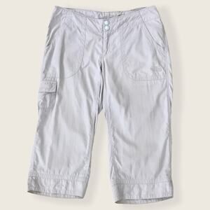 The North Face Athletic Cargo Pants Light Grey Capri Knee Length